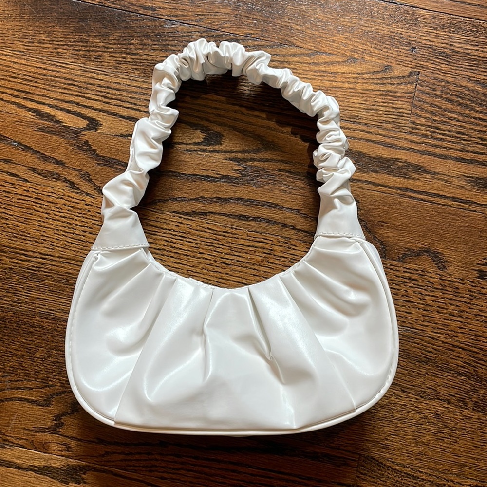 White Shoulder Bag